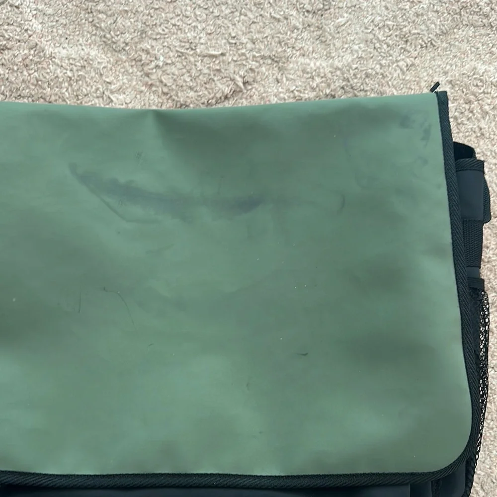 Hugo Boss Olive Green & Black Messenger Bag Laptop Crossbody Satchel